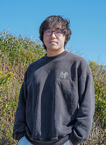 A photo of Peter Liu.
